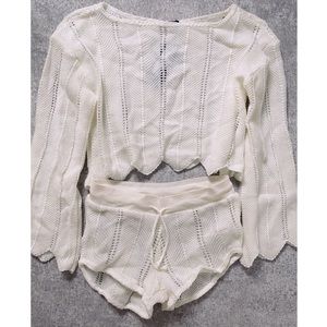 Lace crop long sleeve and short set